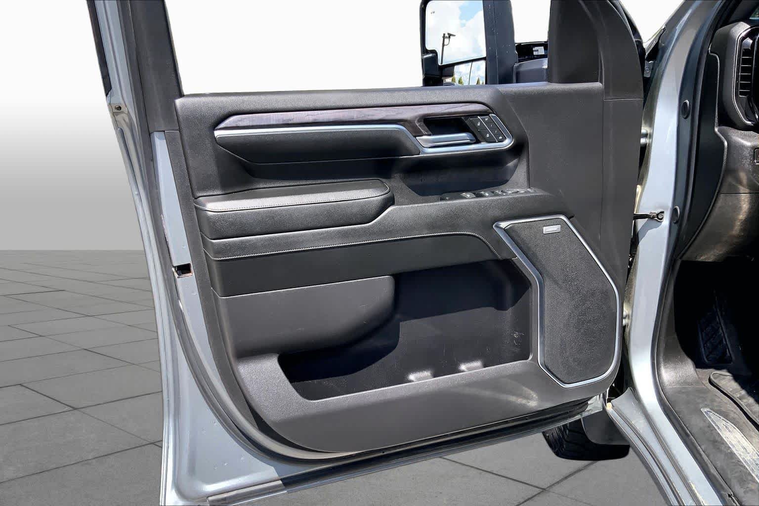 Used 2024 Slate Gray Metallic Chevrolet LTZ image 21