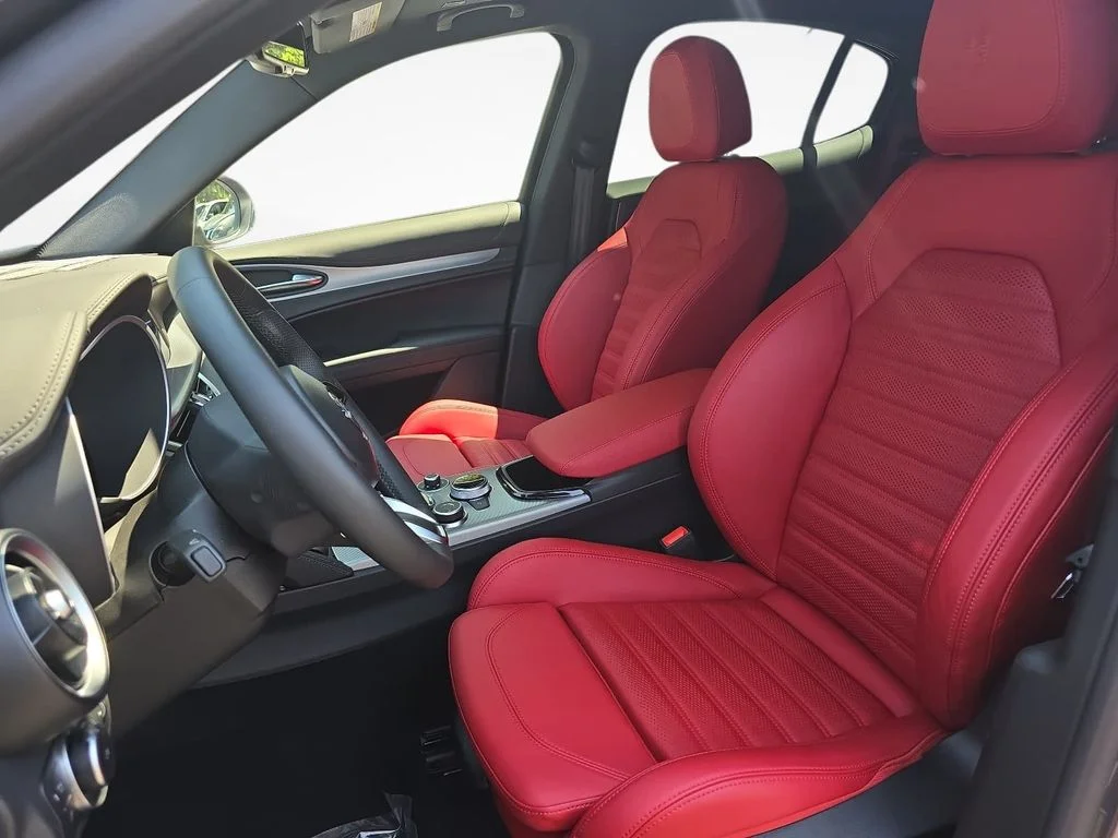 2026 Alfa Romeo Stelvio Base - Photo 15