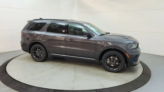 New 2026 Vapor Gray Exterior Paint Dodge GT Plus HEMI V8 image 13