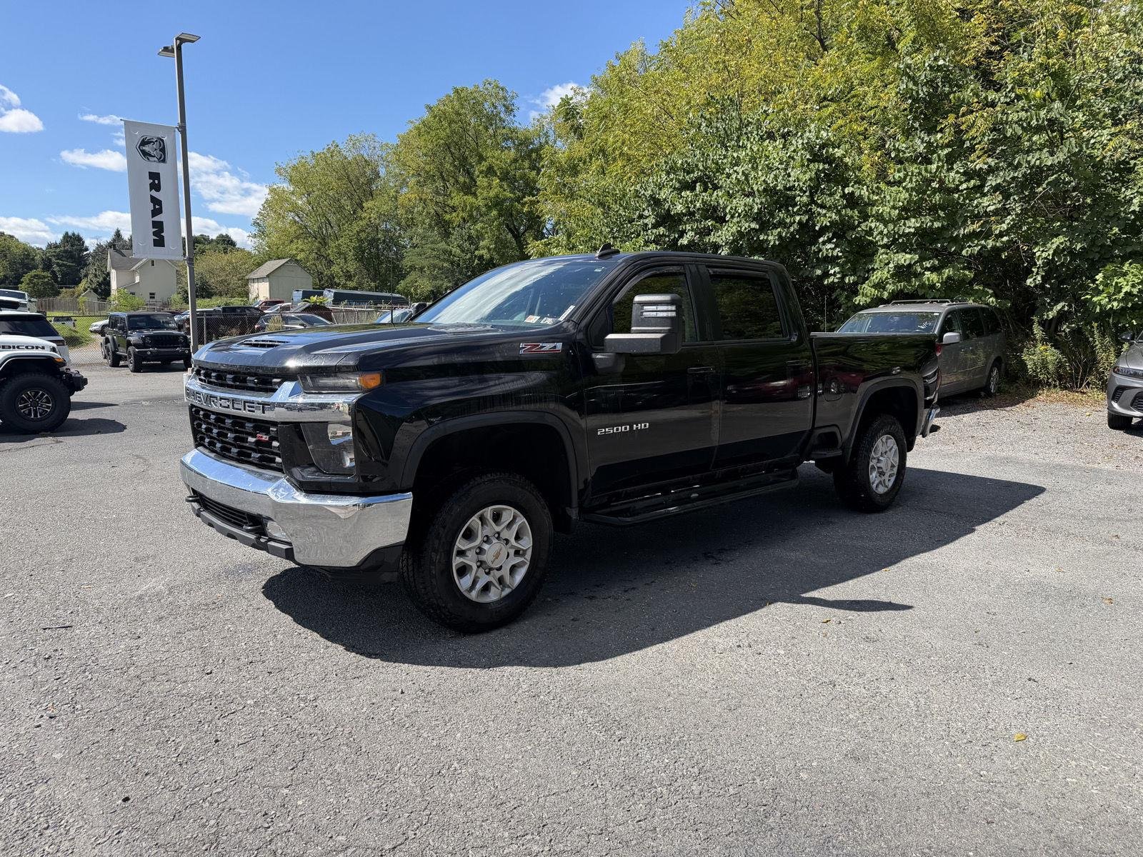Used 2021 Mosaic Black Metallic Chevrolet LT image 8