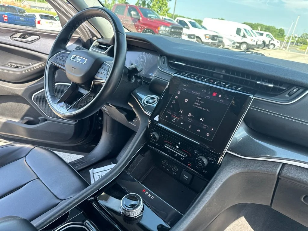 Certified Used 2021 Black Jeep Laredo image 38