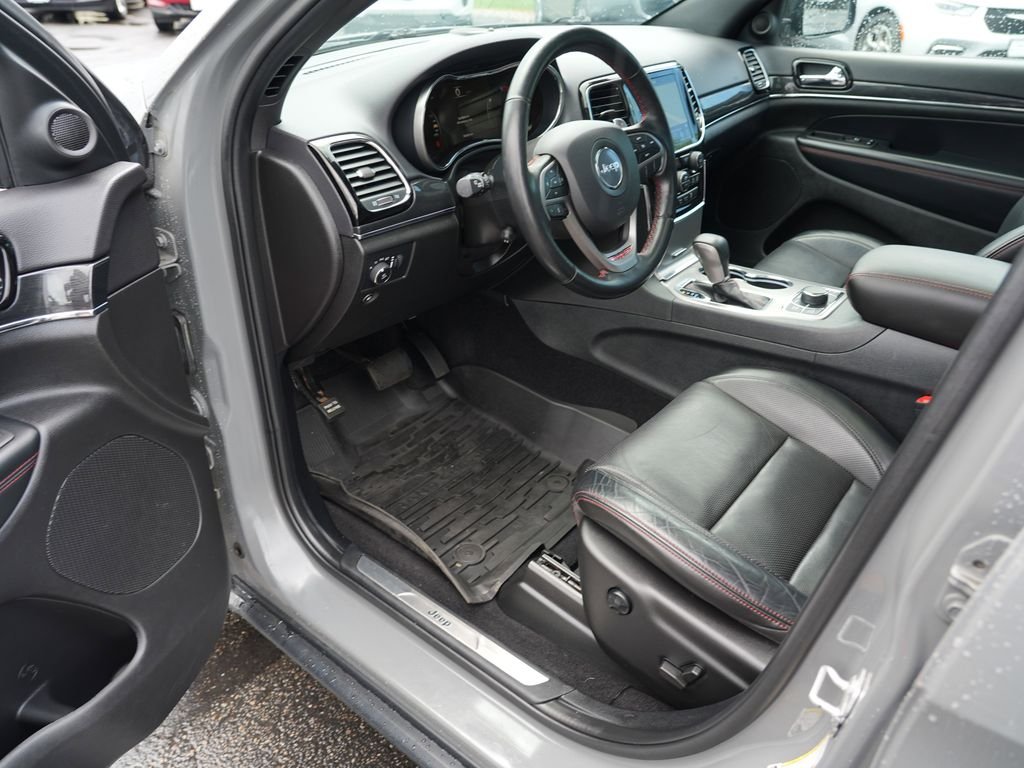 Used 2021 Gray Jeep Trailhawk image 13