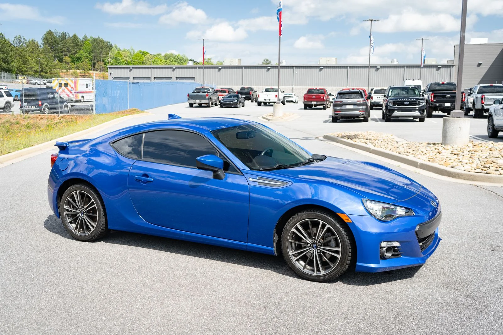 Used 2015 Blue Subaru Limited image 11