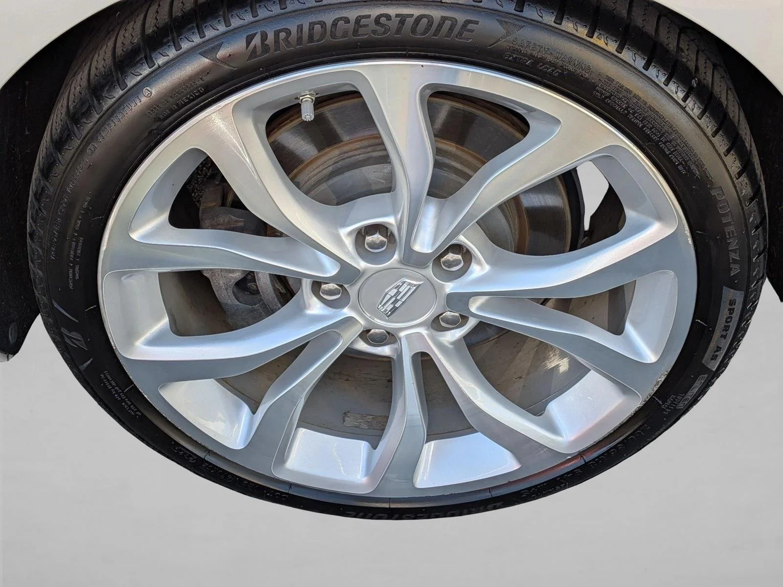 Used 2016 Crystal White Tricoat Cadillac Premium Collection RWD image 21