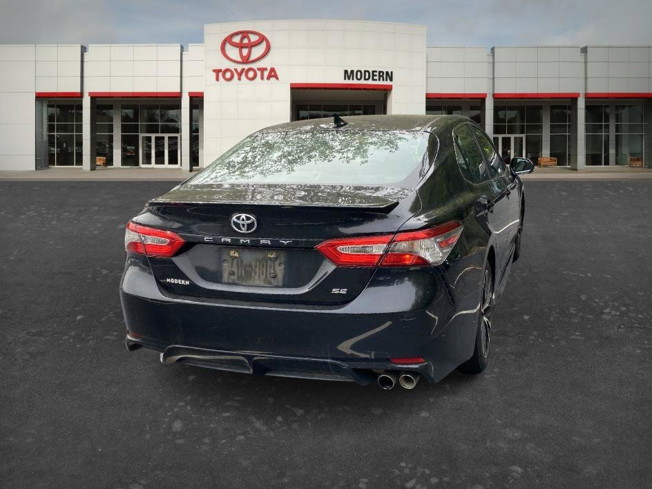 Used 2019 Midnight Black Metallic Toyota SE image 26