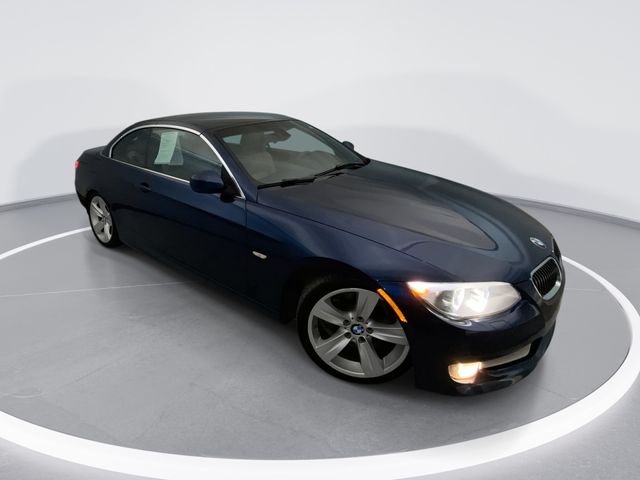 Used 2011 Blue BMW 328i image 1