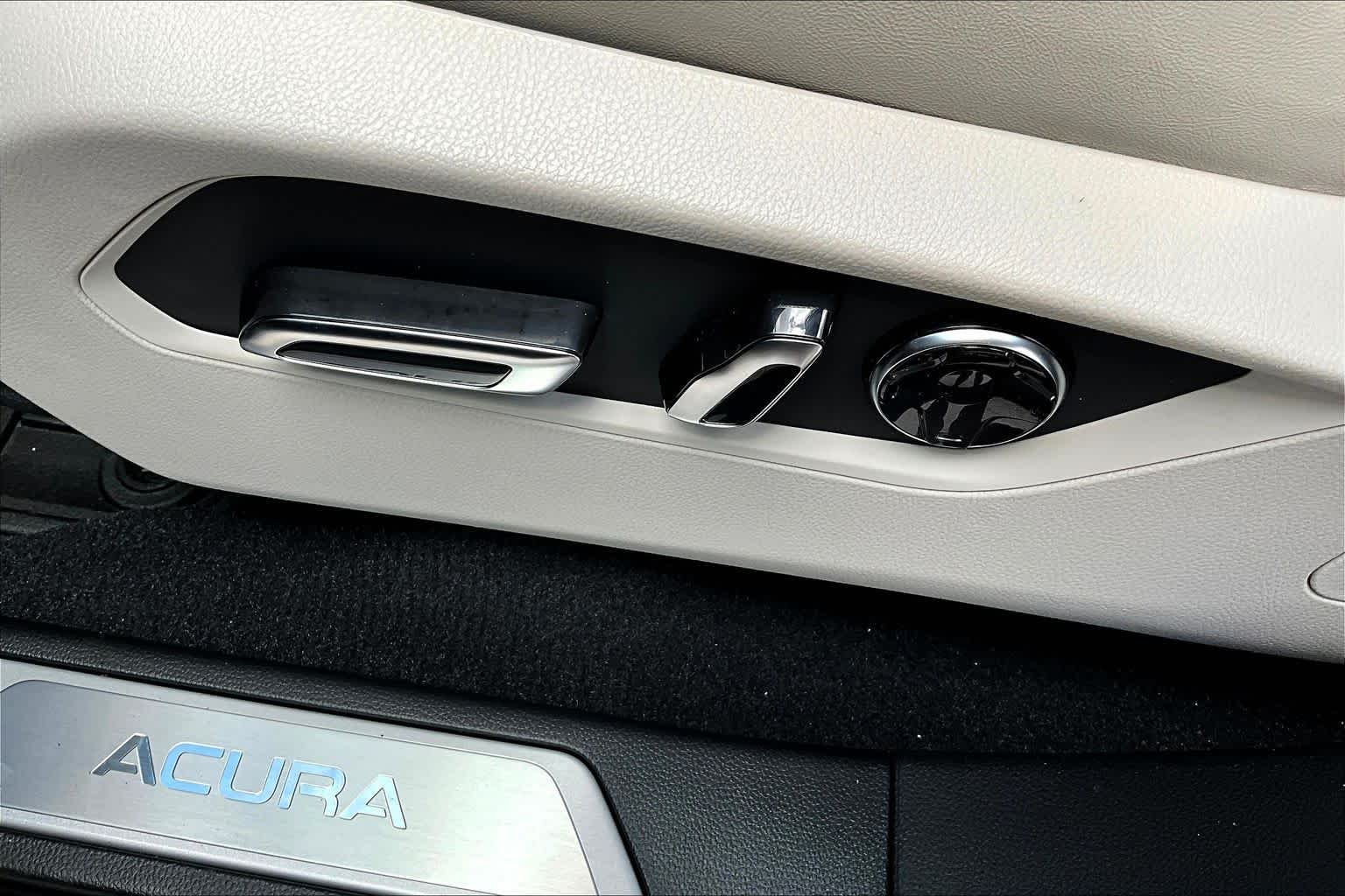 New 2026 Majestic Black Pearl Acura w/Technology Package image 20