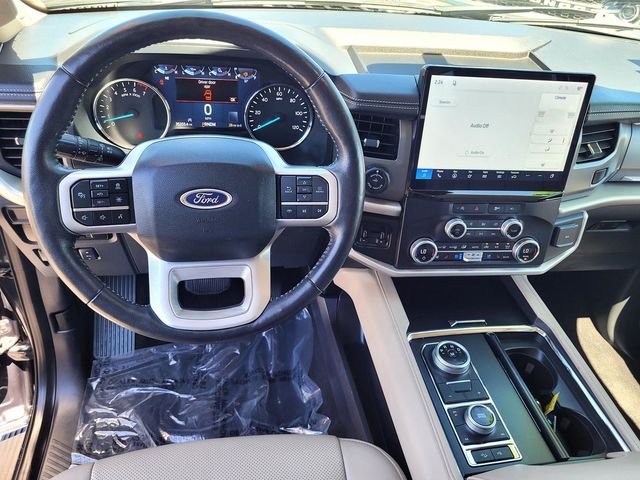 Used 2023 Blue Ford XLT image 9