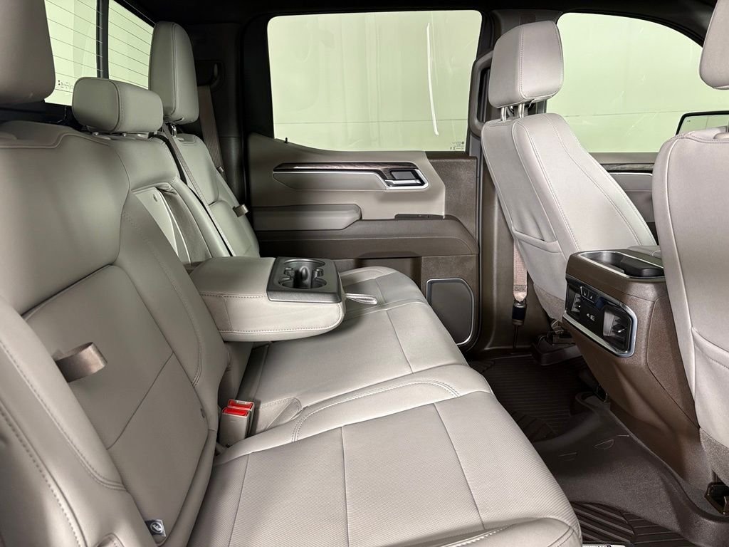 Used 2026 White Chevrolet LTZ image 17
