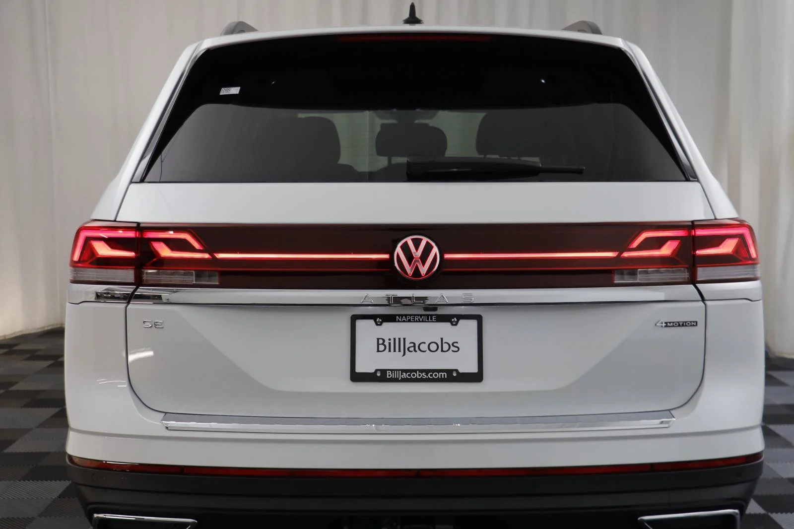 2026 Volkswagen Atlas SE w/Tech - Photo 16