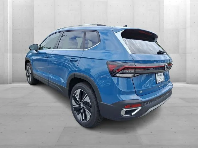 New 2025 Blue Volkswagen 1.5T SE image 3