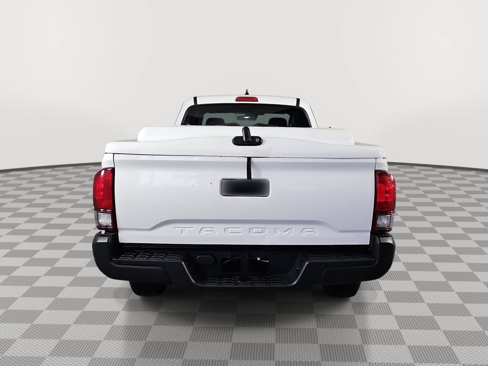 Used 2019 White Toyota SR image 7