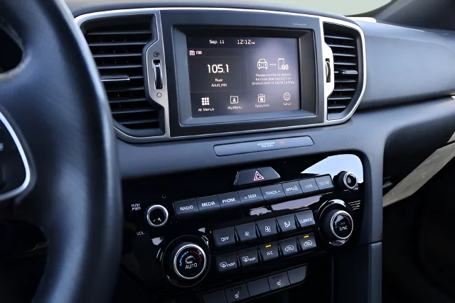Used 2018 Blue Kia EX image 21