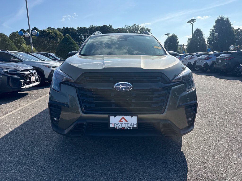 Used 2025 Brown Subaru Onyx Edition Touring image 6