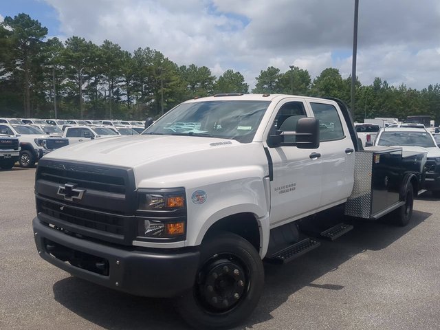 2025 Chevrolet Silverado 4500 HD Work Truck