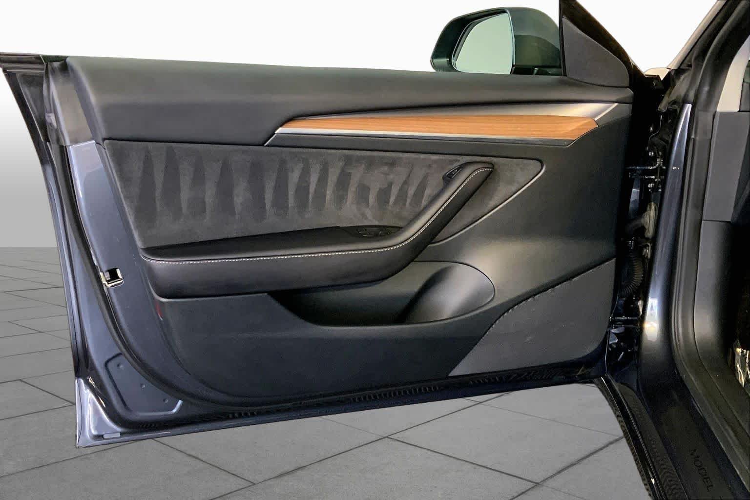 Used 2023 Deep Blue Metallic Tesla Performance image 21