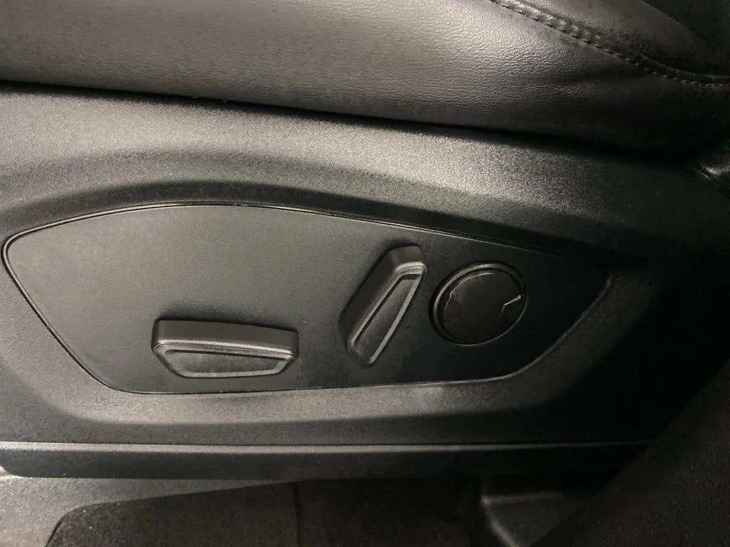 Used 2022 Gray Metallic Ford XLT image 13