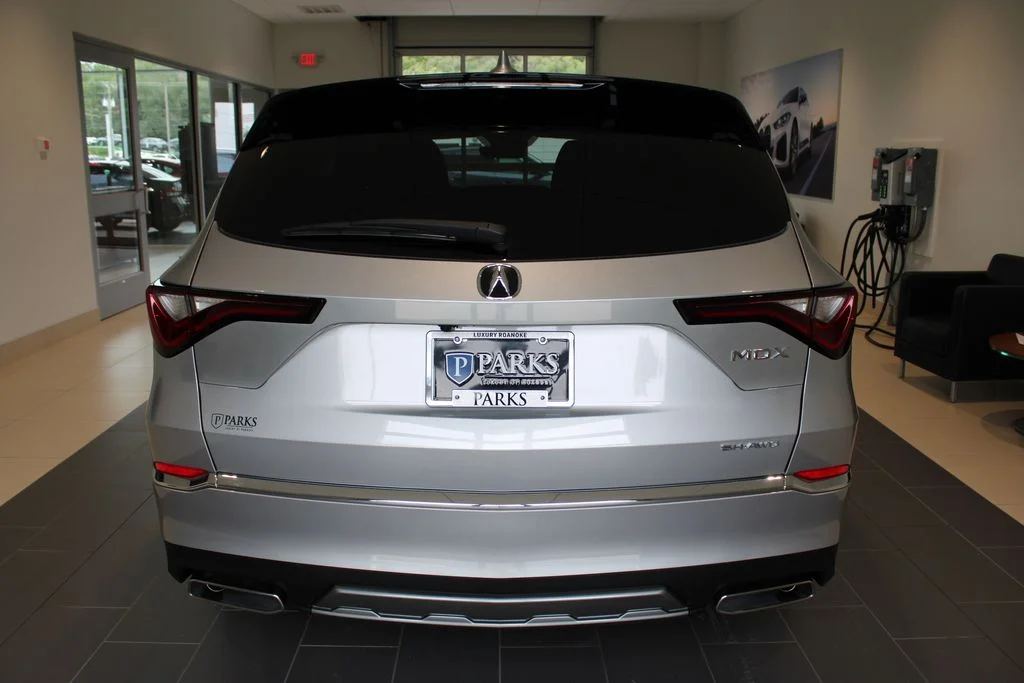 New 2026 Solar Silver Metallic Acura Base image 27