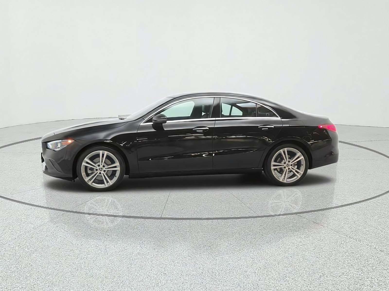 Used 2021 Night Black Mercedes-Benz CLA 250 Coupe image 8