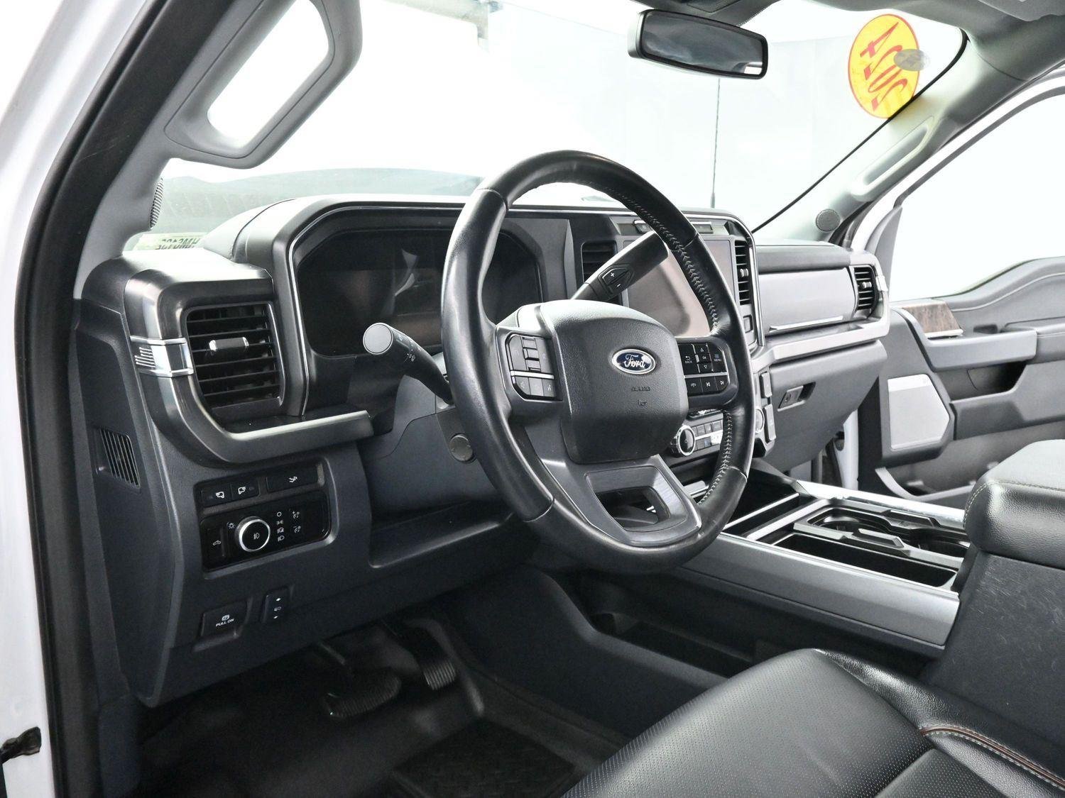 Used 2024 Oxford White Ford LARIAT image 15
