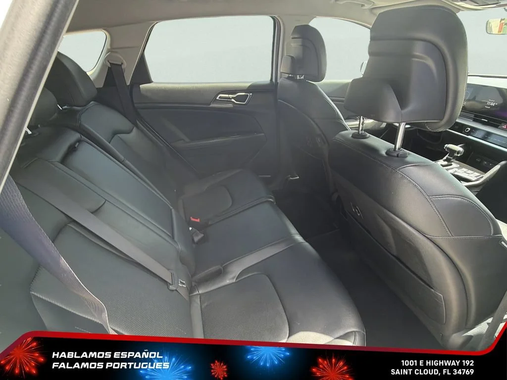 Used 2023 White Kia EX image 26