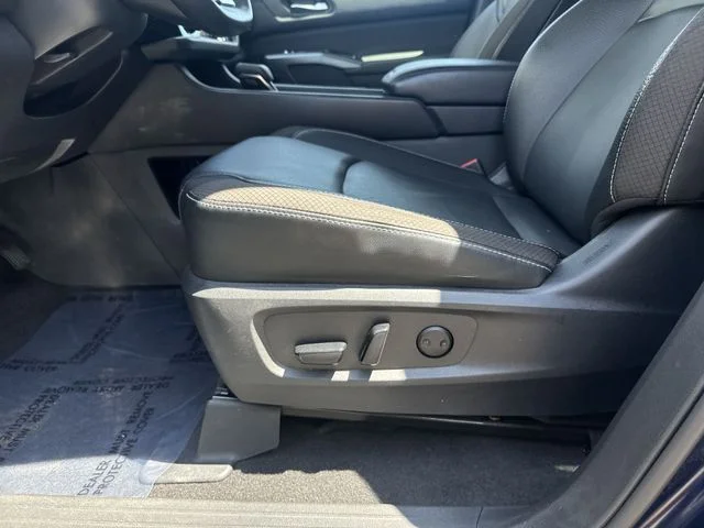 Used 2023 Blue Nissan SL image 30