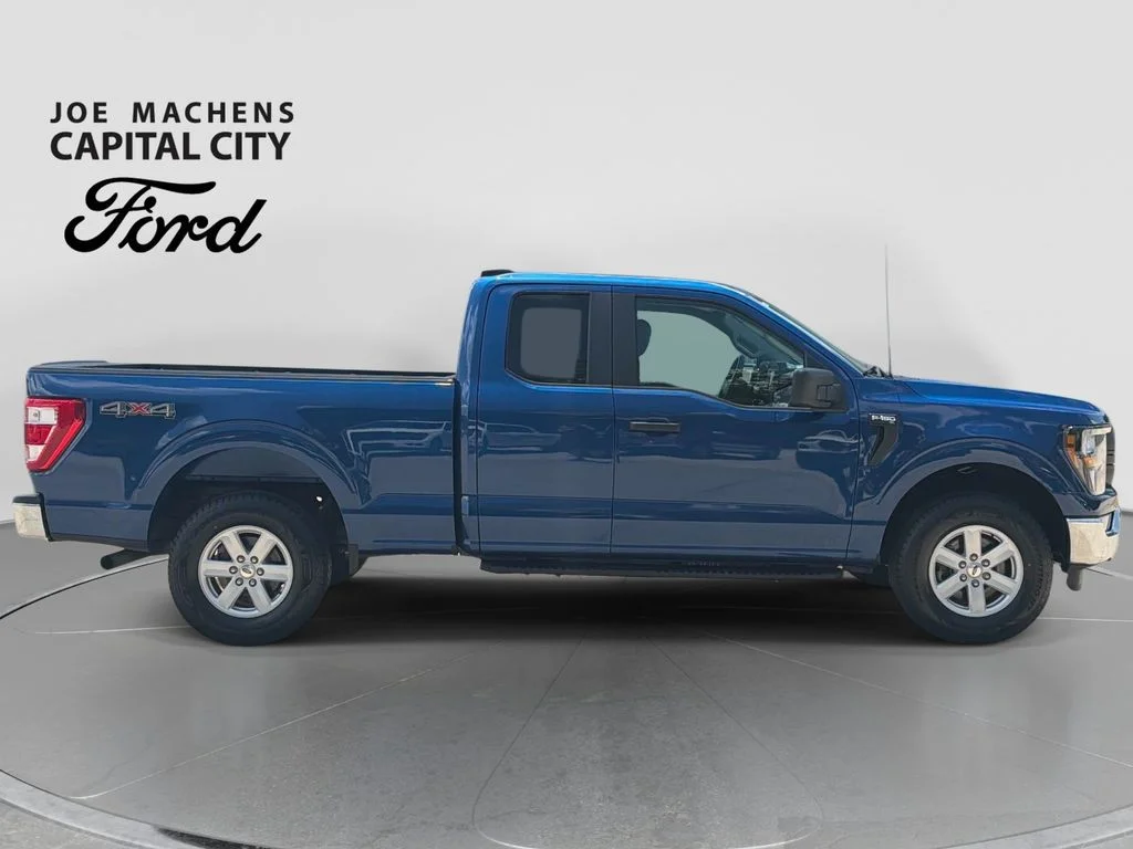 Used 2023 Atlas Blue Metallic Ford XL image 3