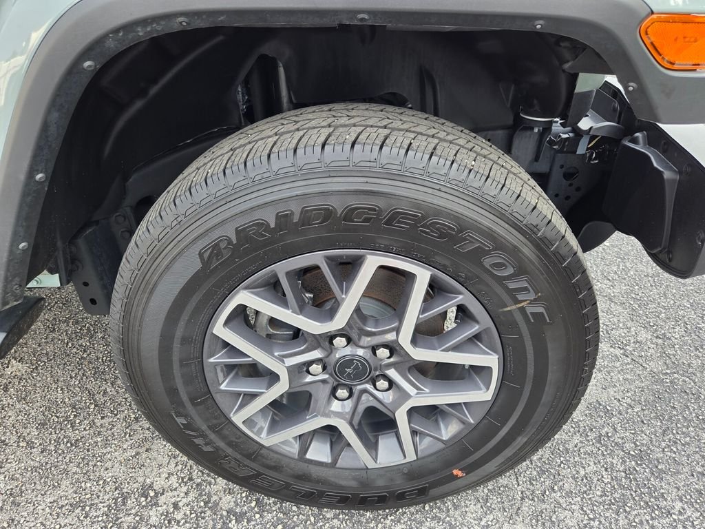 Used 2024 Gray Jeep Sahara image 18