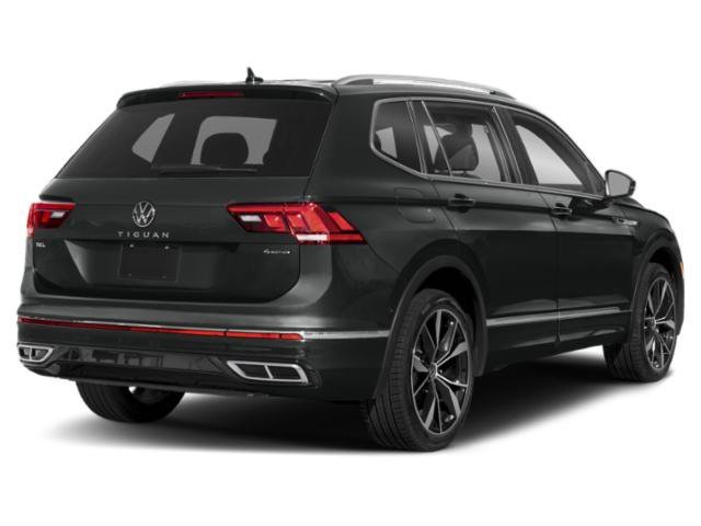 Used 2024  Volkswagen SEL R-Line image 2