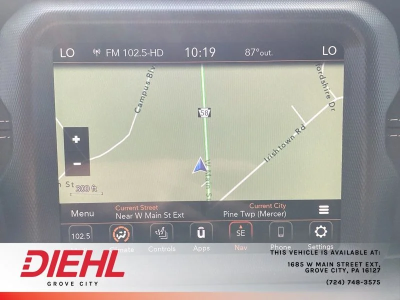 Used 2022 White Jeep Unlimited Sahara image 25
