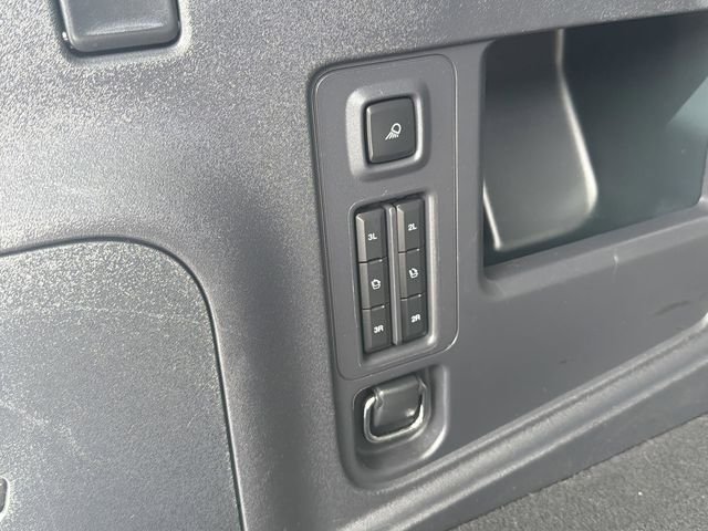 Used 2025 Black Ford Platinum image 36