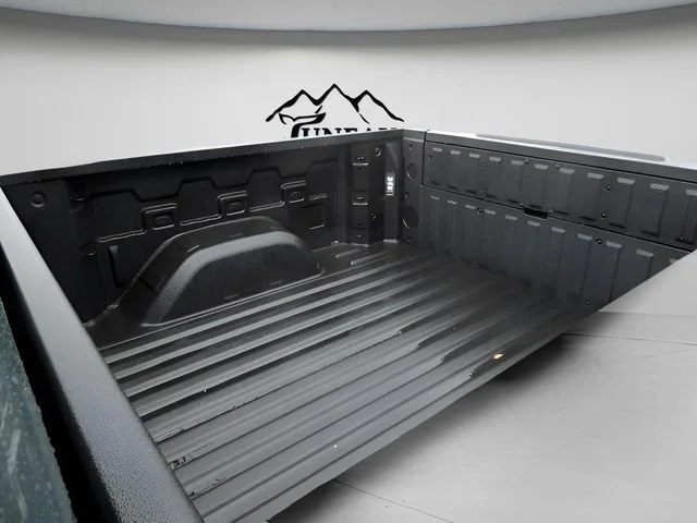 2026 Chevrolet Silverado 1500 ZR2 - Photo 9