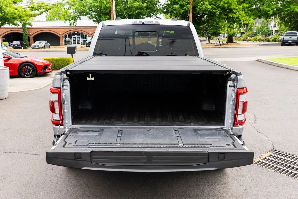 Used 2023 Silver Ford Raptor image 8