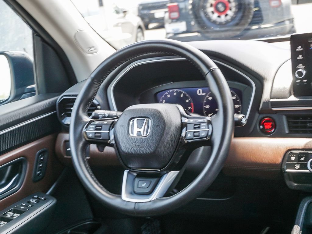 Used 2023 Black Honda Elite image 17