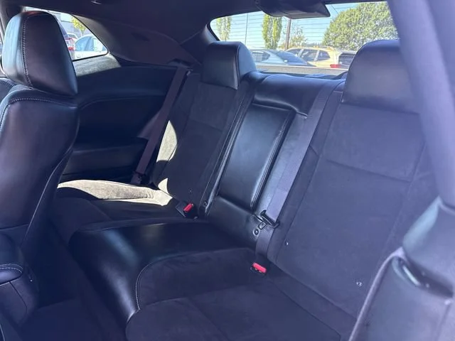 Used 2023 Granite Pearlcoat Dodge R/T image 14