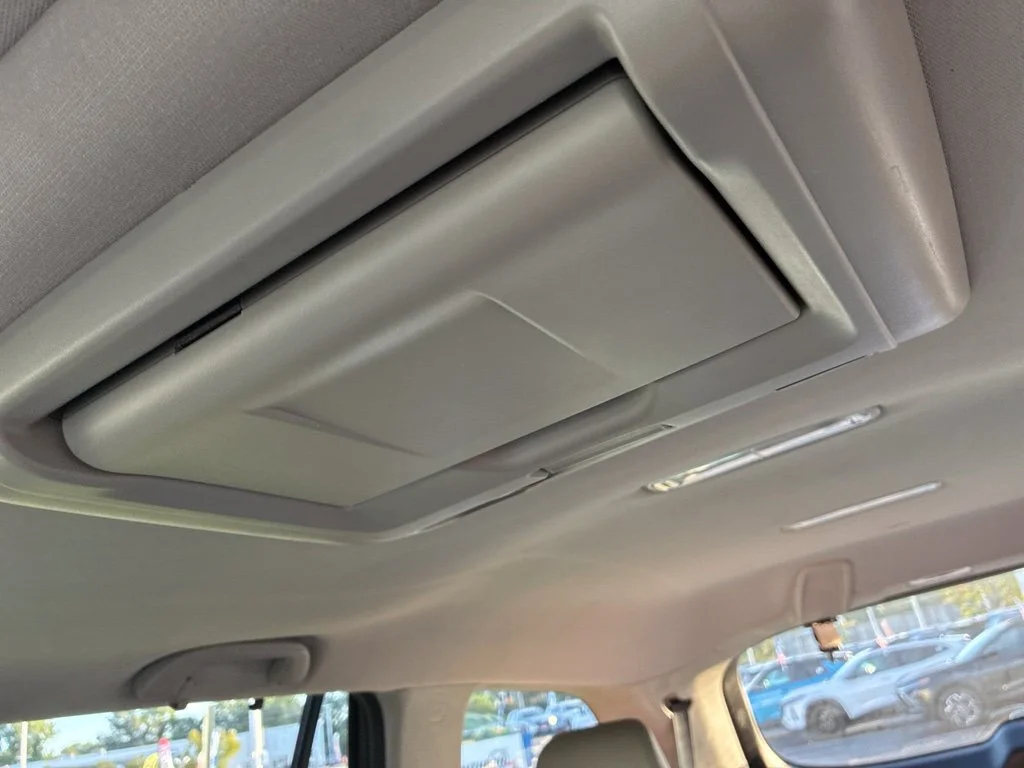 Used 2018 Gray Honda EX-L image 12