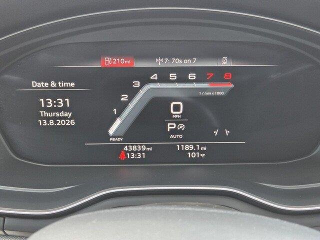 Used 2025 Mythos Black Metallic Audi S line Premium image 14