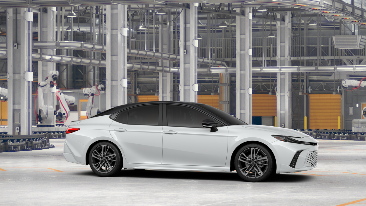 New 2026 Wind Chill Pearl with Midnight Black Metallic roof Toyota XSE image 13