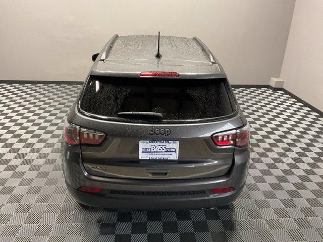 Certified Used 2021 Crystal Metallic Jeep 80th Special Edition image 12