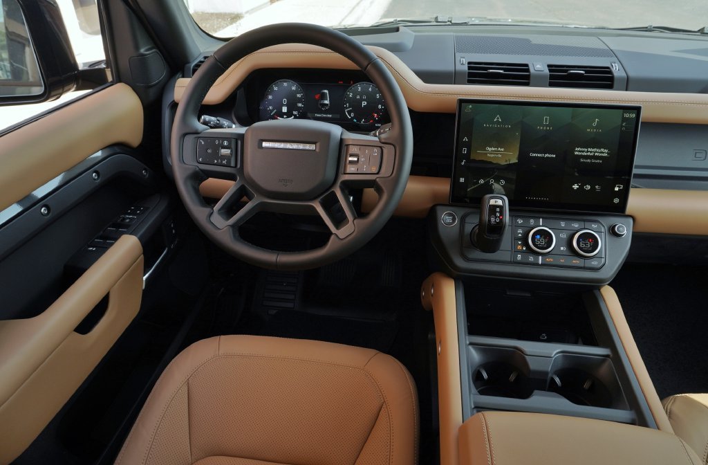Certified Used 2026 Gray Land Rover X-Dynamic SE image 16