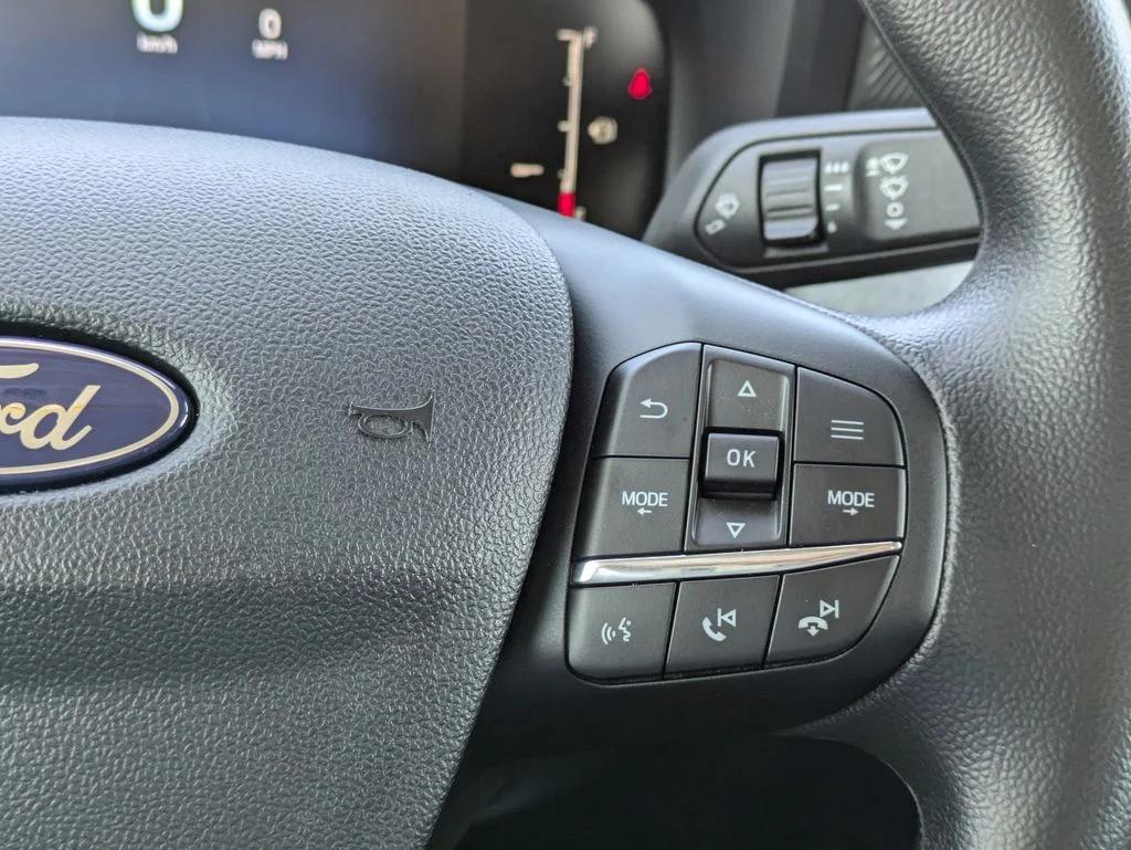 New 2026 Azure Gray Metallic Tri-Coat Ford XLT image 25