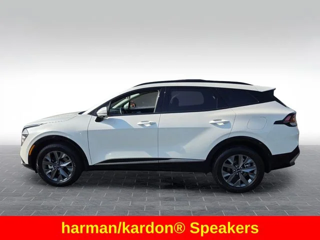 Used 2025 White Kia SX-Prestige image 5