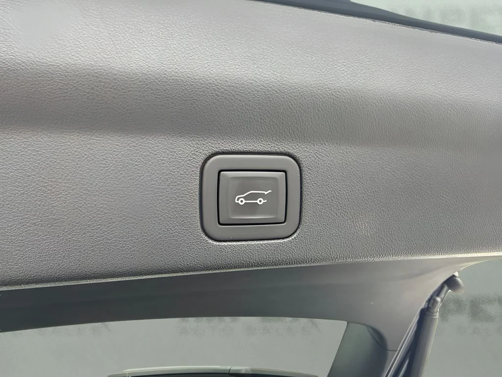 Used 2025 Black Cadillac Luxury 1 image 25