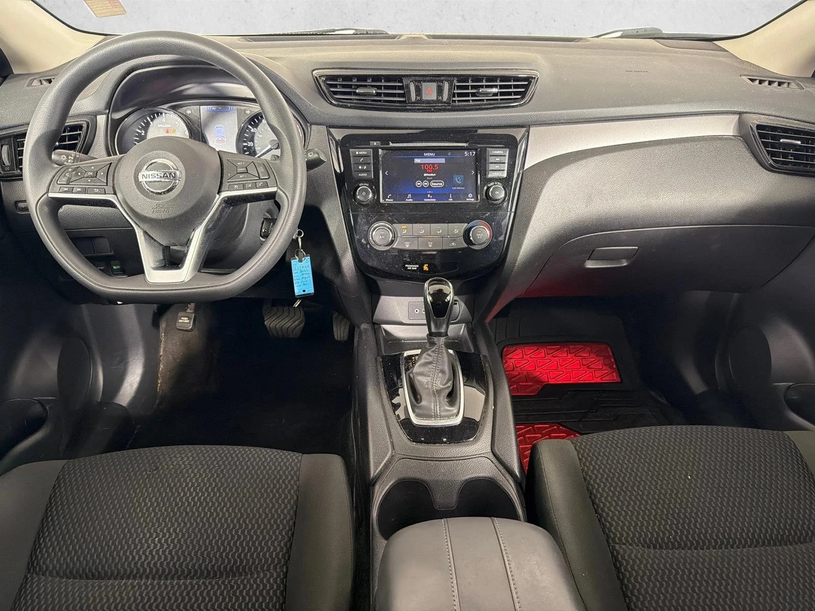 Used 2021 Red Nissan S image 22