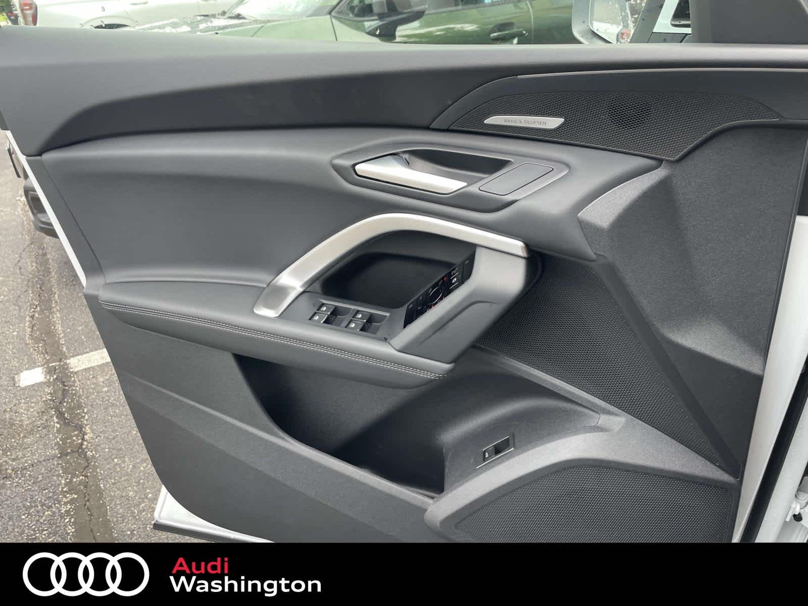 New 2026 2Y2Y/White Audi Premium Plus image 32
