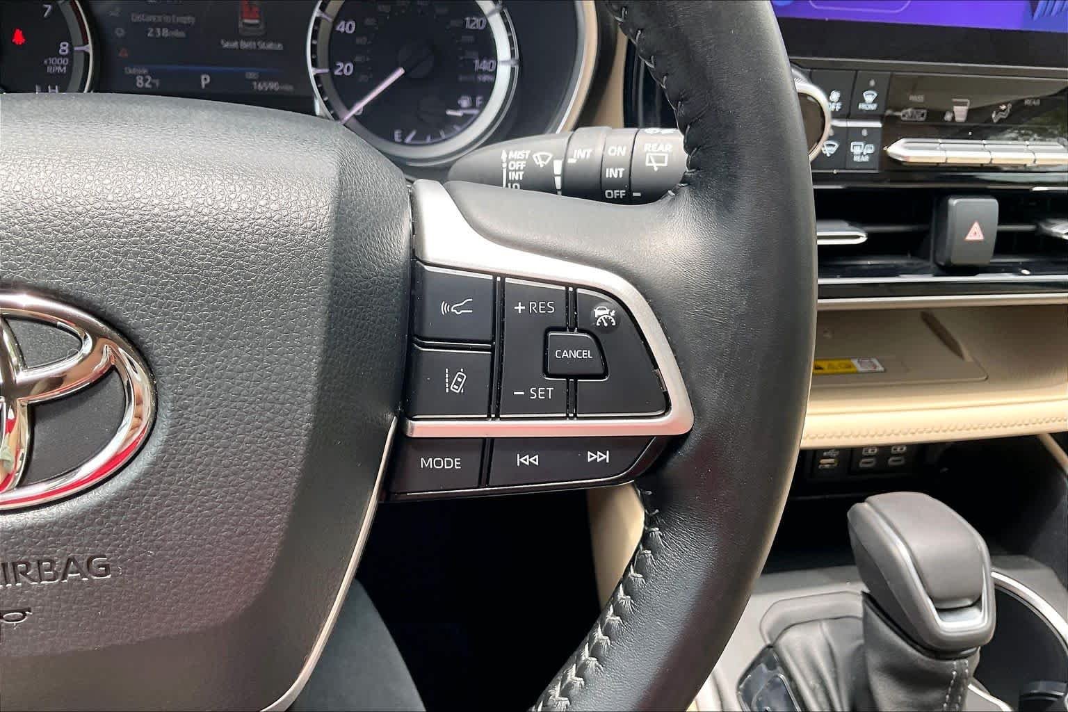 Used 2023 Magnetic Gray Metallic Toyota XLE image 22