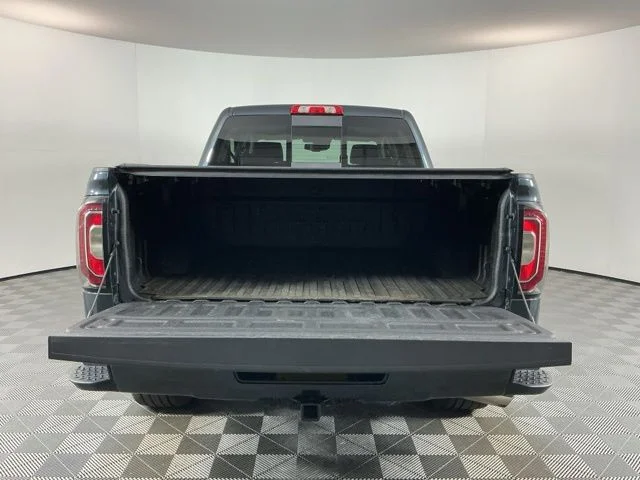 Used 2018 Dark Slate Metallic GMC Denali image 7