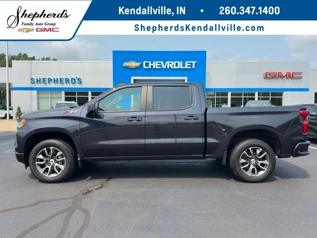 Used 2023 Gray Chevrolet RST image 1