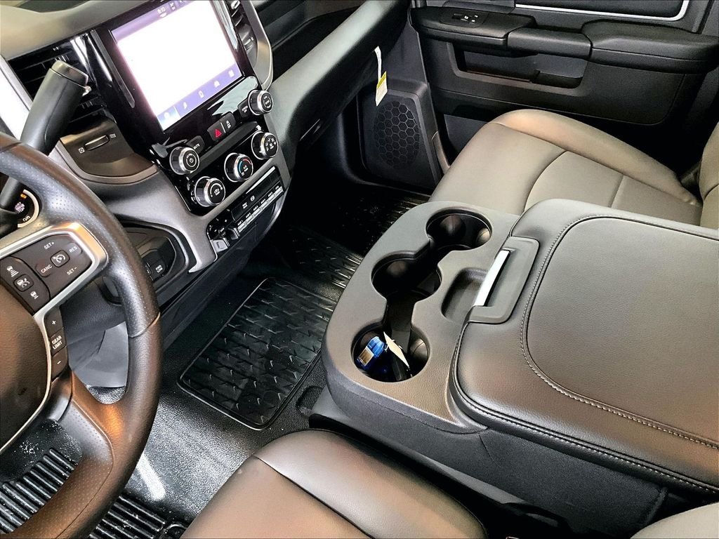 New 2026 Diamond Black Crystal Pearlcoat Ram Tradesman image 14