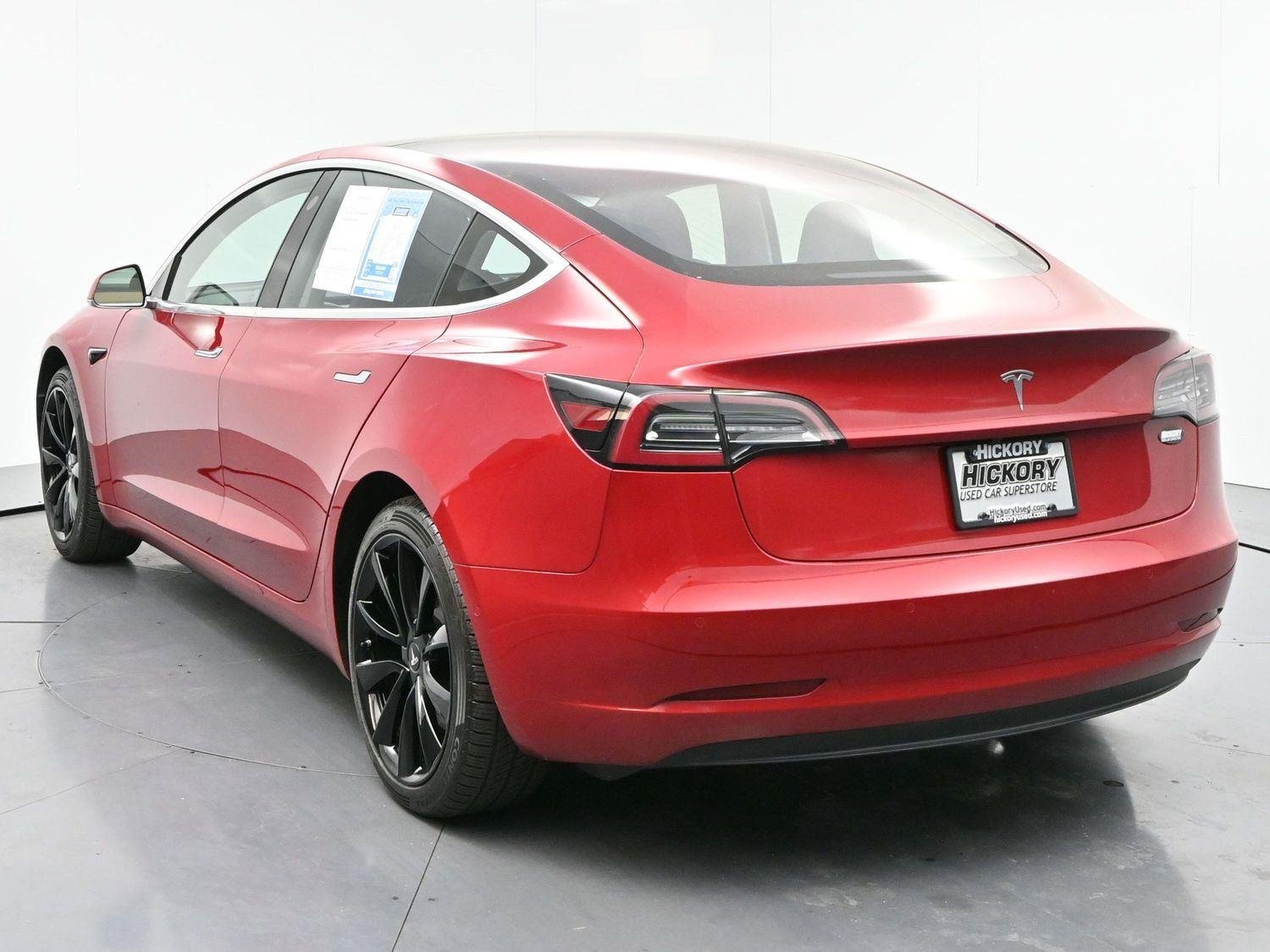 Used 2018 Red Multi-Coat Tesla Long Range Battery image 5